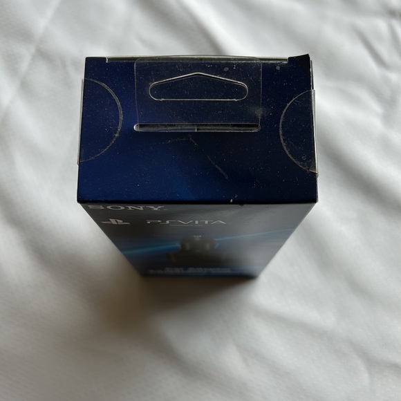 PlayStation Vita Car Adapter Charger PSVita Portable Sony Brand New Sealed - Picture 5 of 5